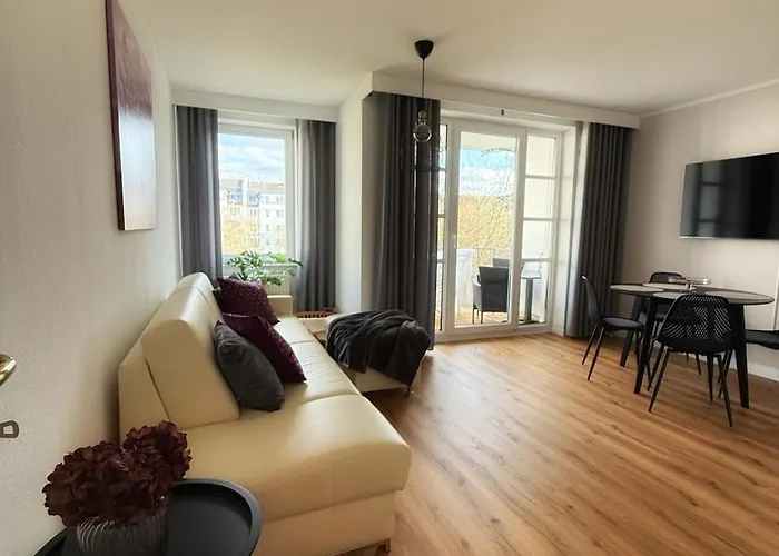 Carree 31 Balkon, Privatparkplatz, Aufzug, Kaffee *